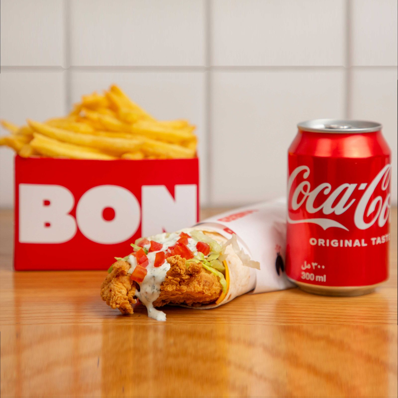 CLASSIC CHICKEN WRAP MEAL