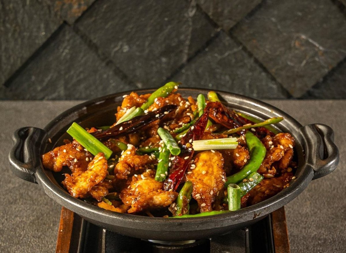 Chicken with Dry Chilies